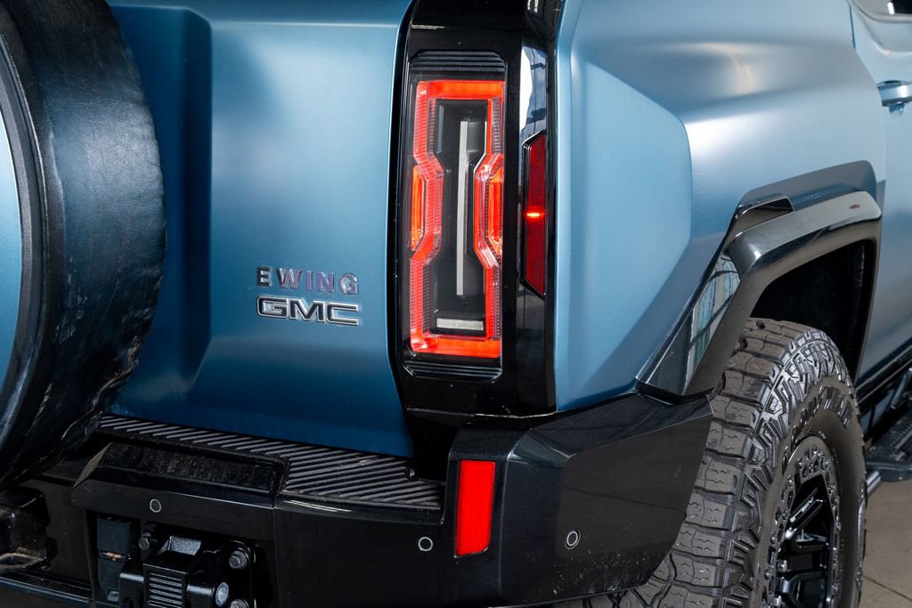 Used 2024 GMC Hummer EV 3X w/ Omega Edition AWD/4WD image 13