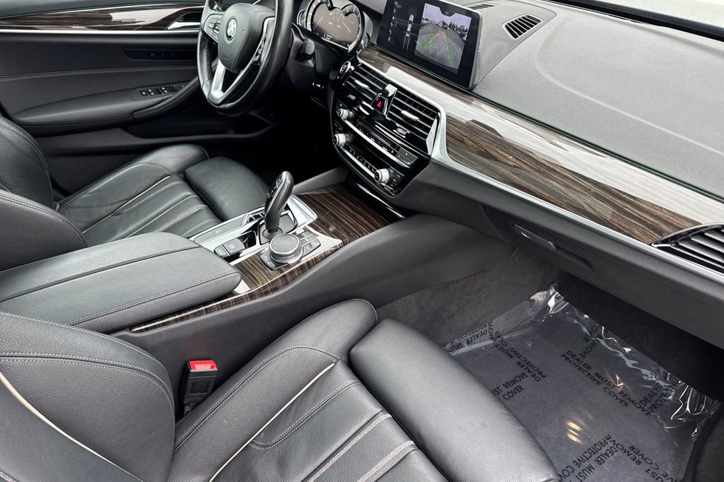 Used 2018 BMW 540i image 14
