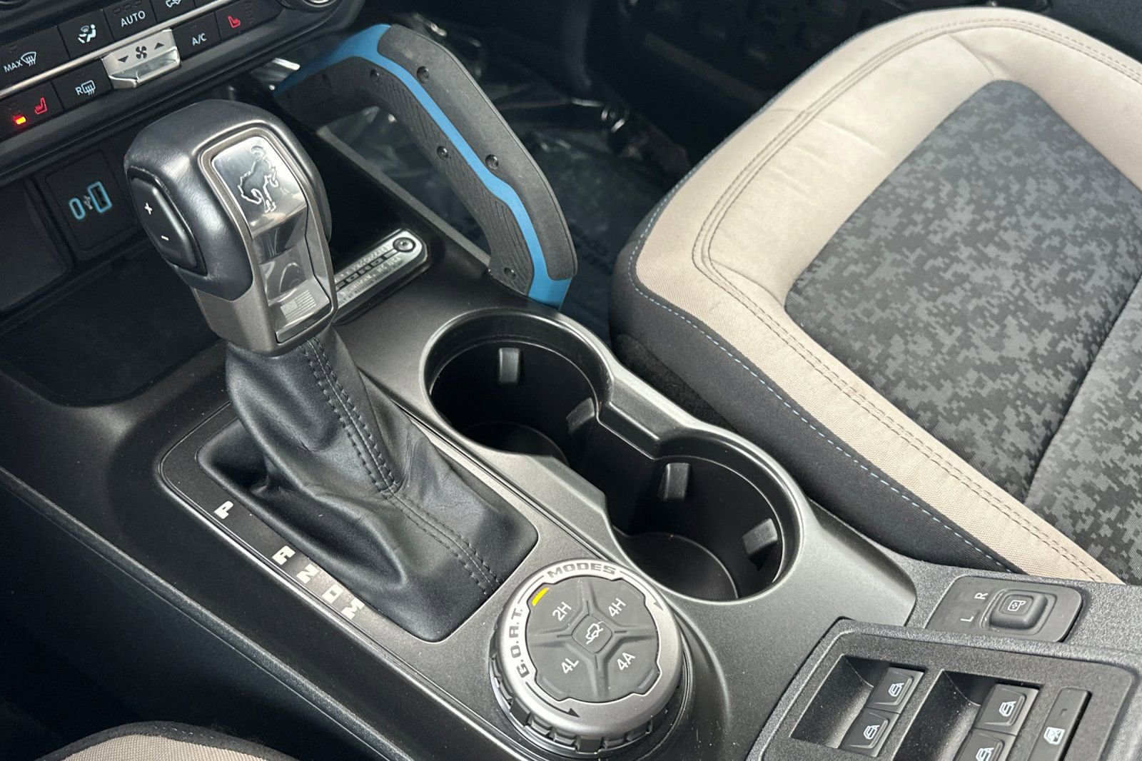 Used 2022 Ford Bronco Wildtrak image 19