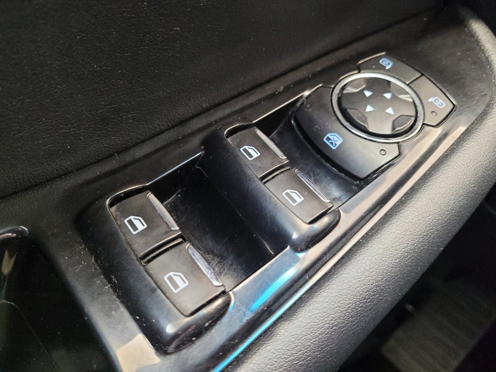Used 2018 Ford Edge SEL w/ Equipment Group 201A AWD/4WD image 27