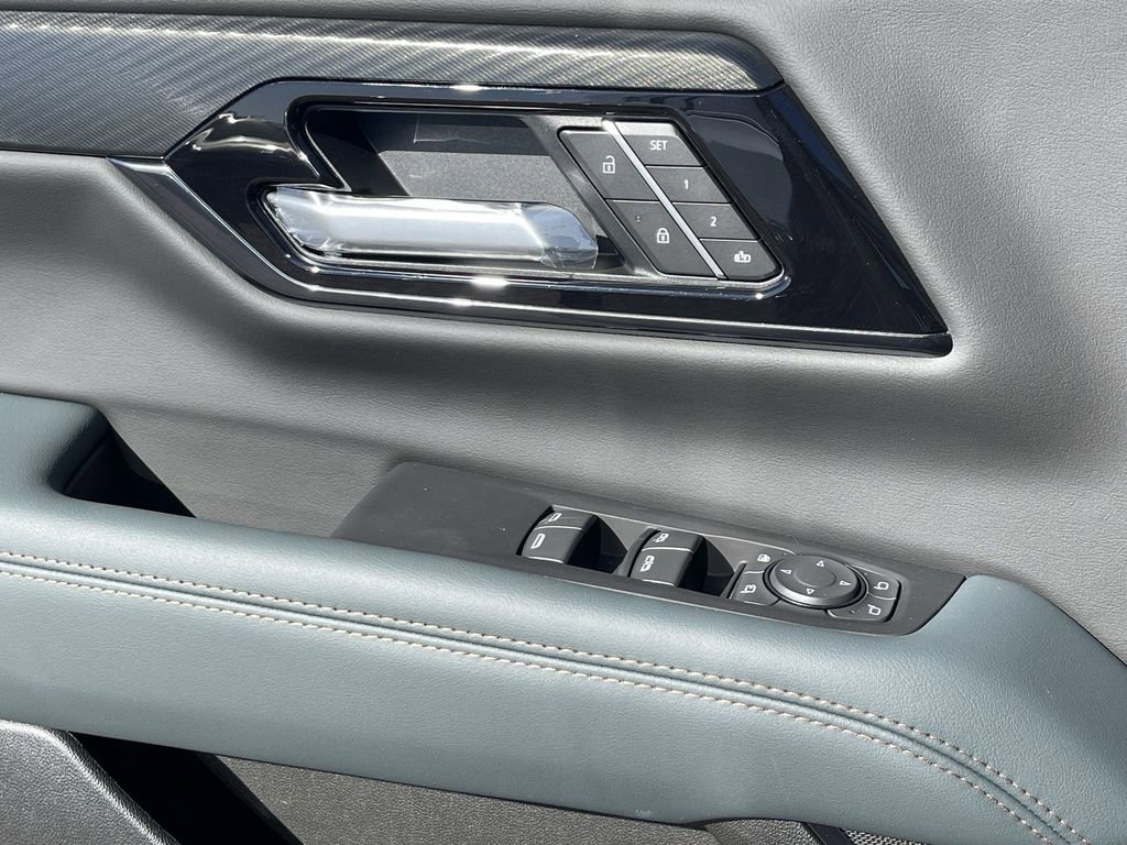 New 2026 GMC Yukon AT4 image 21