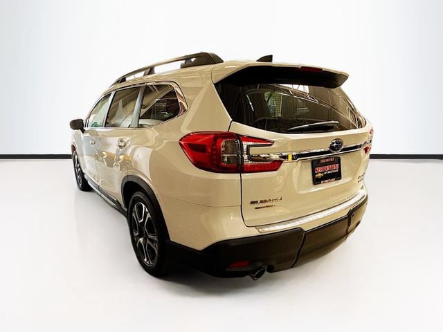 Used 2023 Subaru Ascent Limited w/ Technology Package AWD/4WD image 8