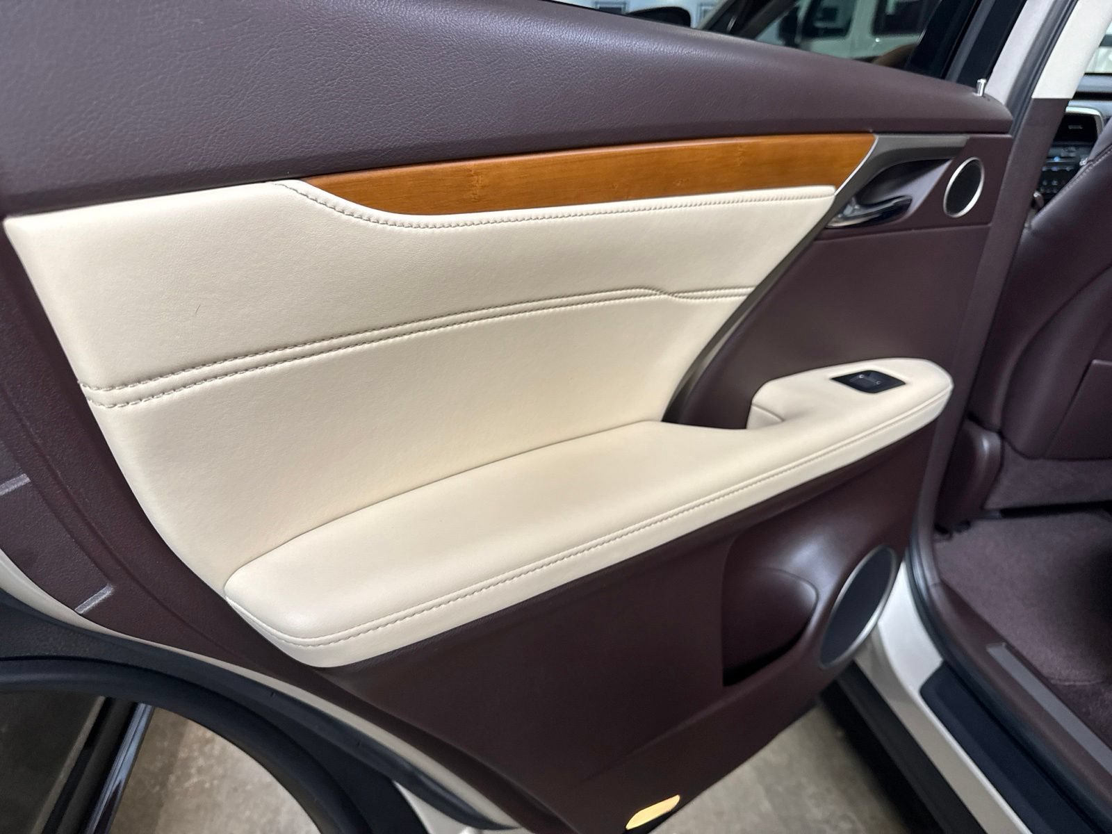 Used 2018 Lexus RX 350 FWD w/ Premium Package image 14
