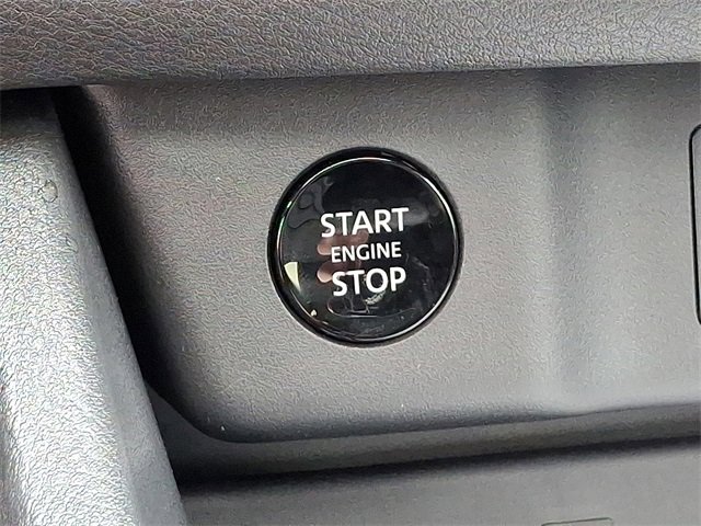 New 2025 Nissan Rogue SL w/ Tech Package image 19