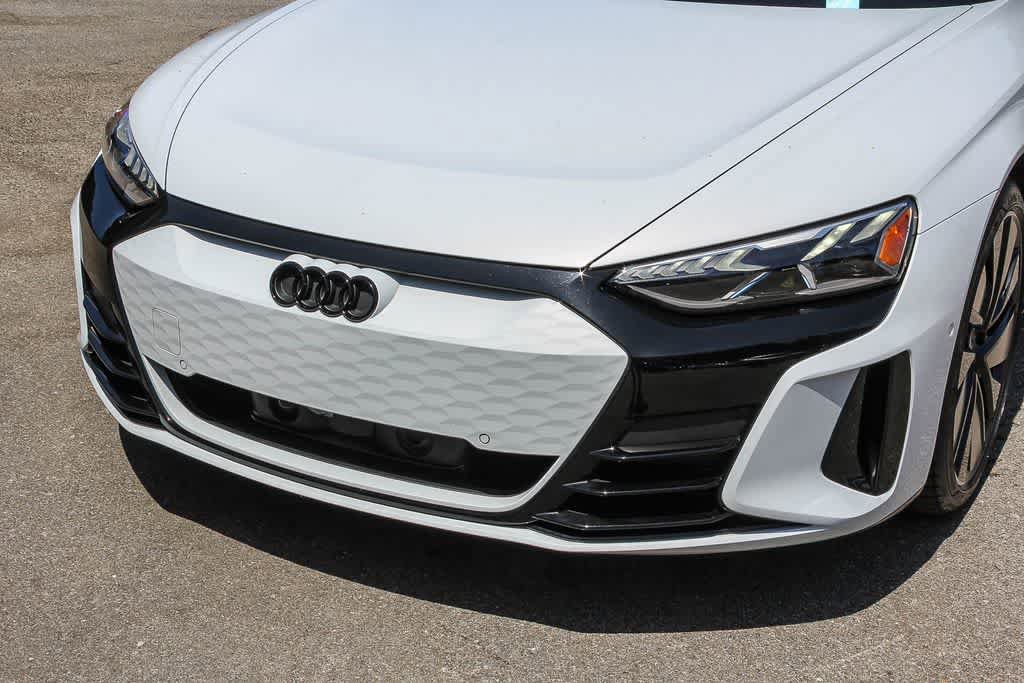 Used 2024 Audi e-tron GT Prestige w/ Prestige Package AWD/4WD image 8