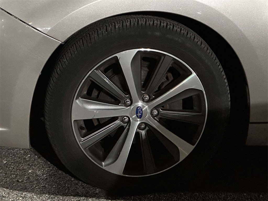 Used 2016 Subaru Legacy 2.5i Limited image 10