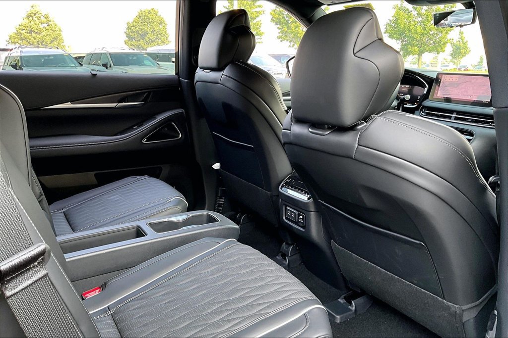 Certified 2026 INFINITI QX60 Autograph w/ Dark Cargo Package AWD/4WD image 29