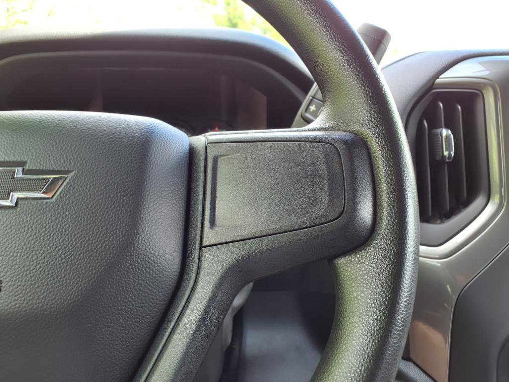 Used 2022 Chevrolet Silverado 1500 Custom Trail Boss AWD/4WD image 16