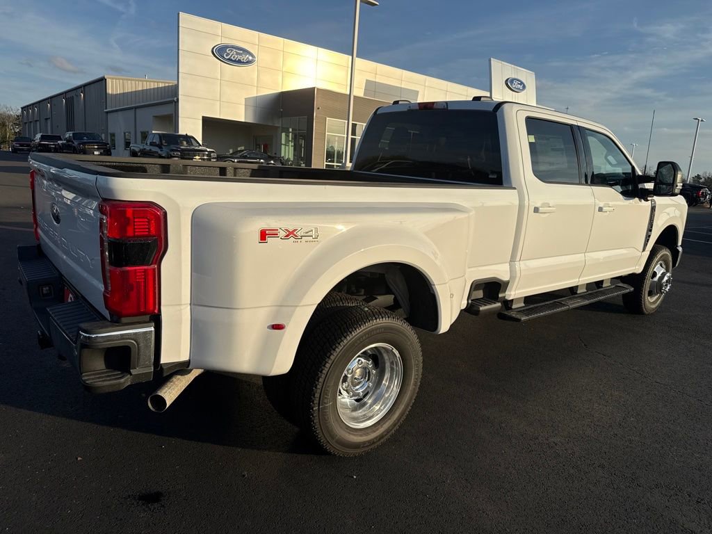 New 2026 Ford F350 XLT w/ XLT Premium Package image 7
