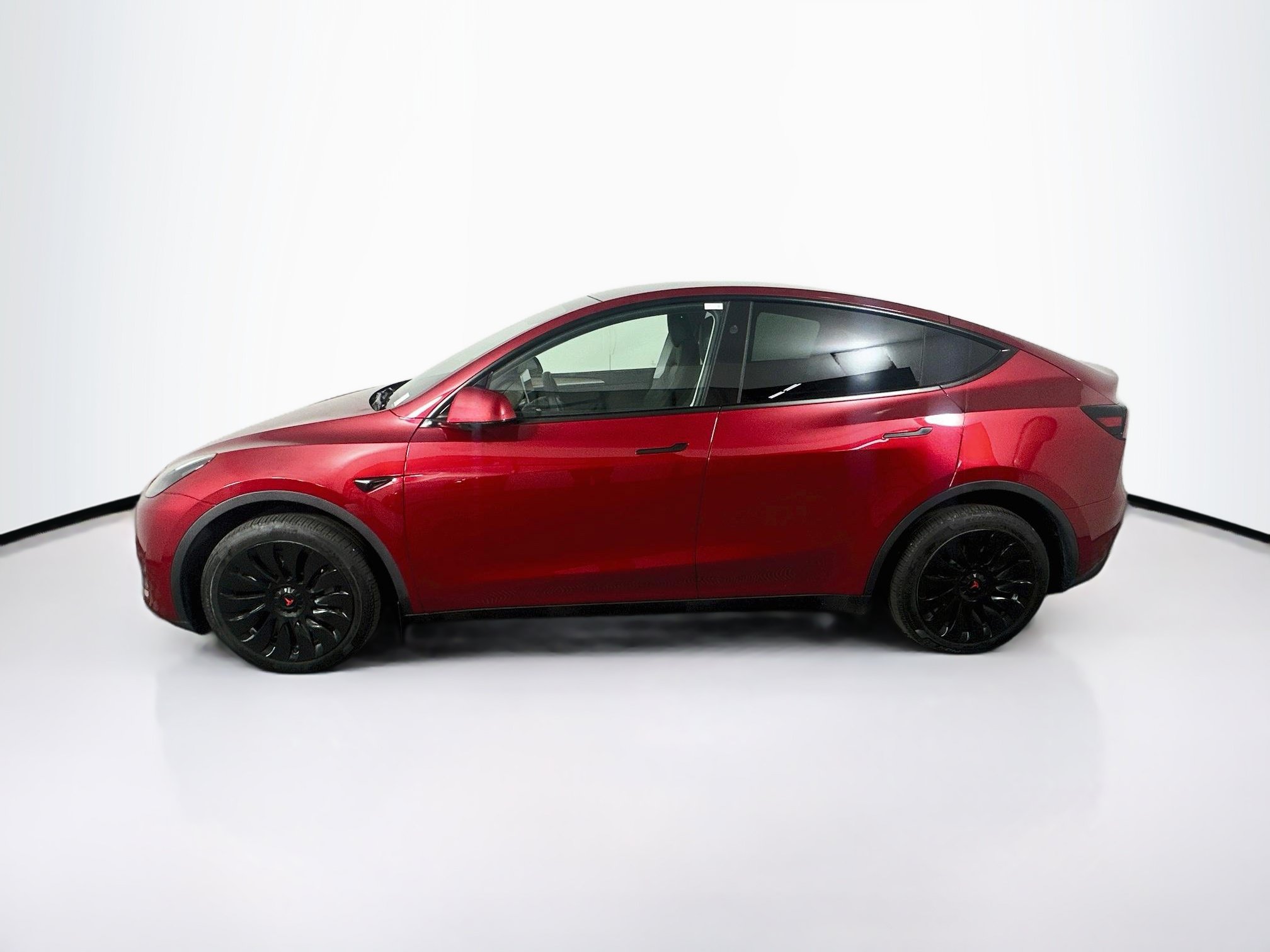 Used 2024 Tesla Model Y Long Range AWD/4WD image 4