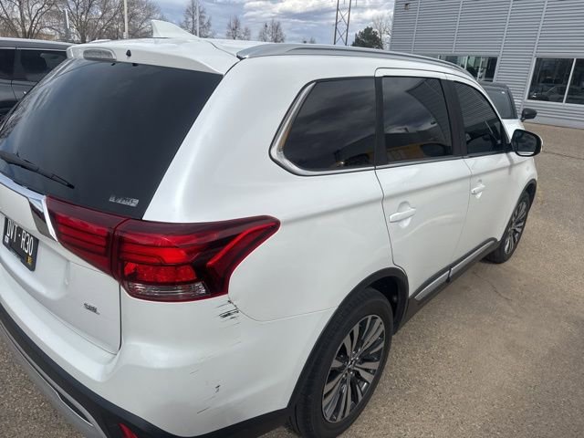 Used 2020 Mitsubishi Outlander SEL image 4