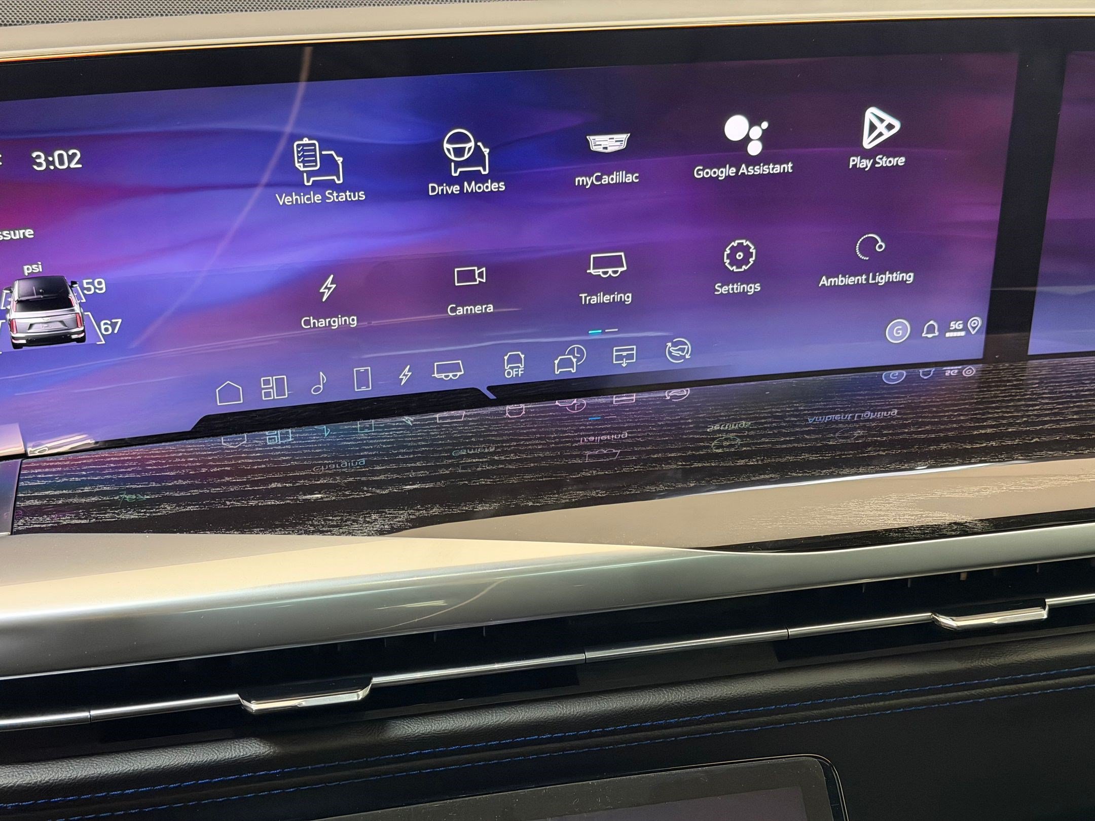 New 2026 Cadillac Escalade IQ Luxury 1 w/ LPO, Floor Liner Package AWD/4WD image 26