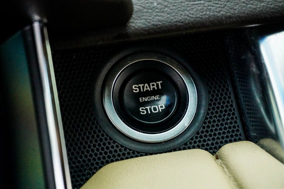 Used 2022 Land Rover Range Rover Sport HSE Silver Edition image 28