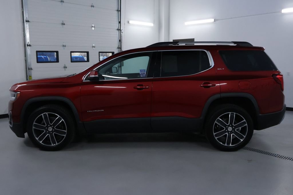 Used 2021 GMC Acadia SLT w/ LPO, Floor Liner Package image 4