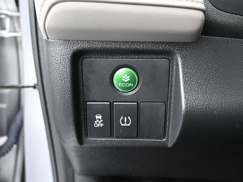 Certified 2022 Honda HR-V LX image 19