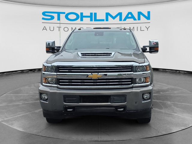 Used 2017 Chevrolet Silverado 3500 High Country w/ Duramax Plus Package AWD/4WD image 2