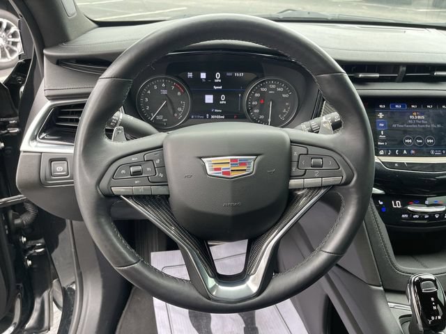 Used 2024 Cadillac XT6 Sport w/ Technology Package AWD/4WD image 14