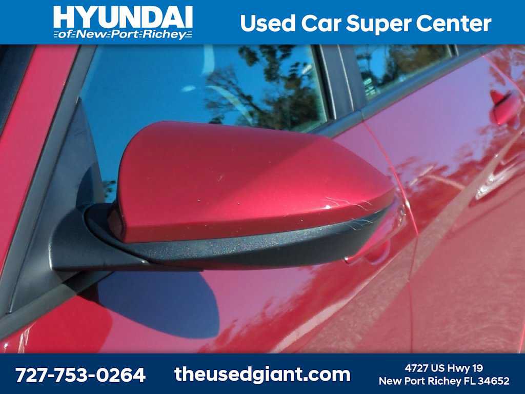 Used 2023 Hyundai Elantra SEL w/ Convenience Package FWD image 11