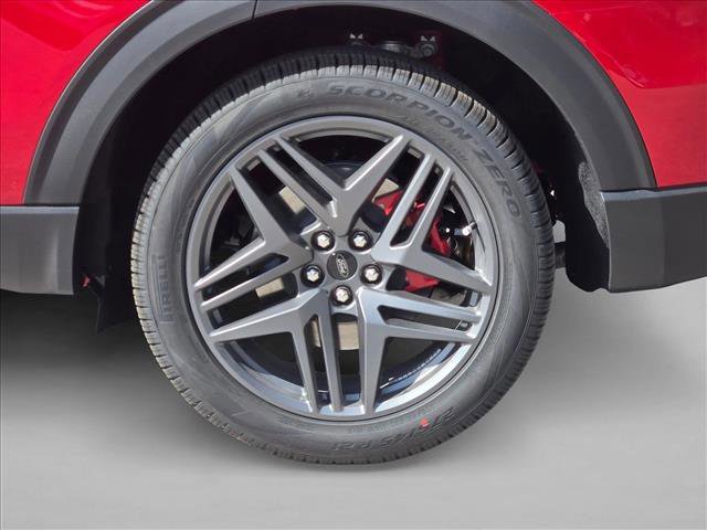 New 2026 Ford Explorer ST image 6