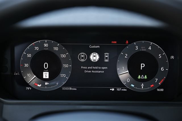 New 2026 Land Rover Range Rover Velar S AWD/4WD image 40