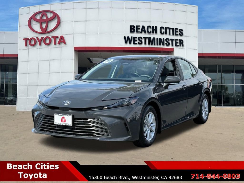 Used 2026 Toyota Camry LE w/ Convenience Package image 6