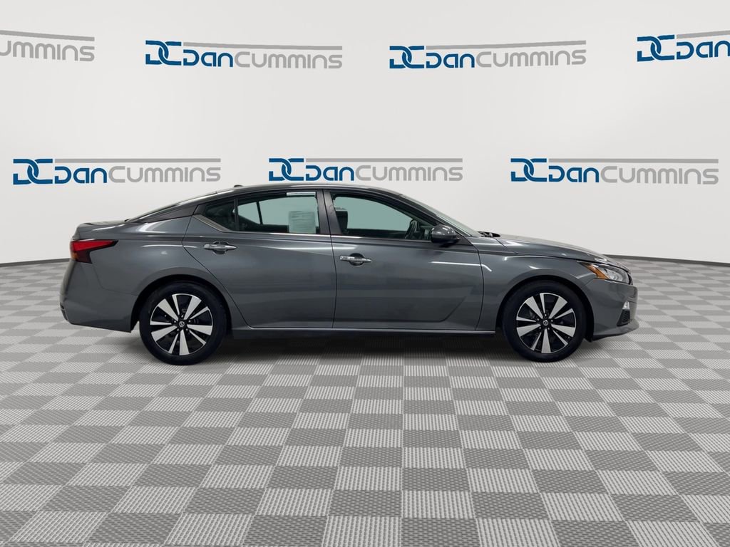Used 2022 Nissan Altima 2.5 SV image 9