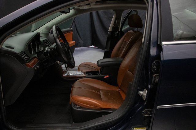 Used 2007 Saturn Aura XR w/ Premium Trim Pkg image 26