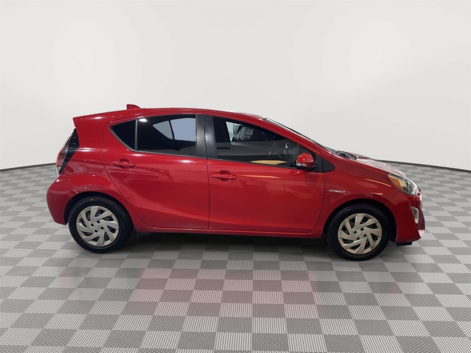 Used 2015 Toyota Prius C Three FWD image 6