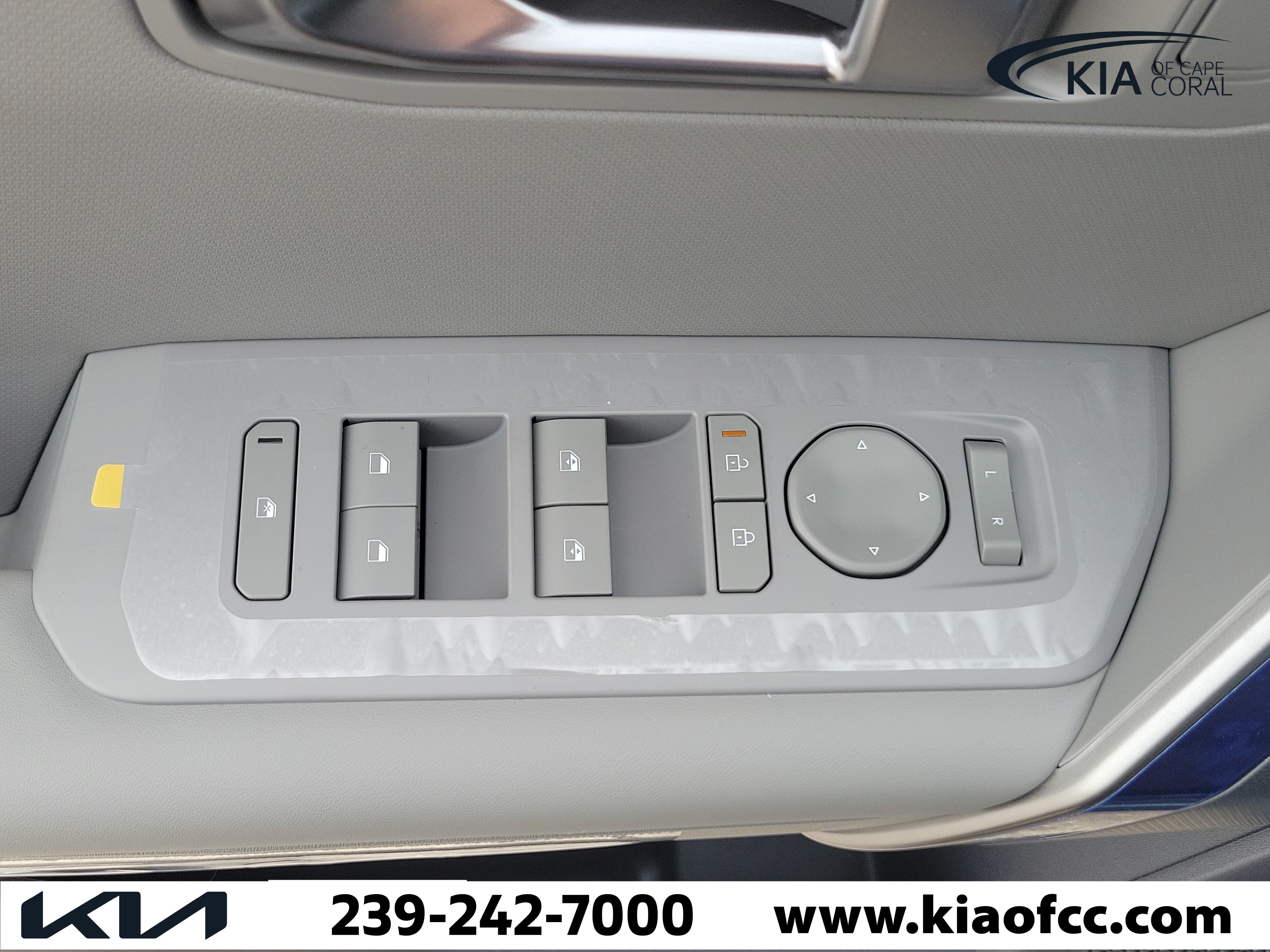 New 2027 Kia Seltos EX FWD image 25