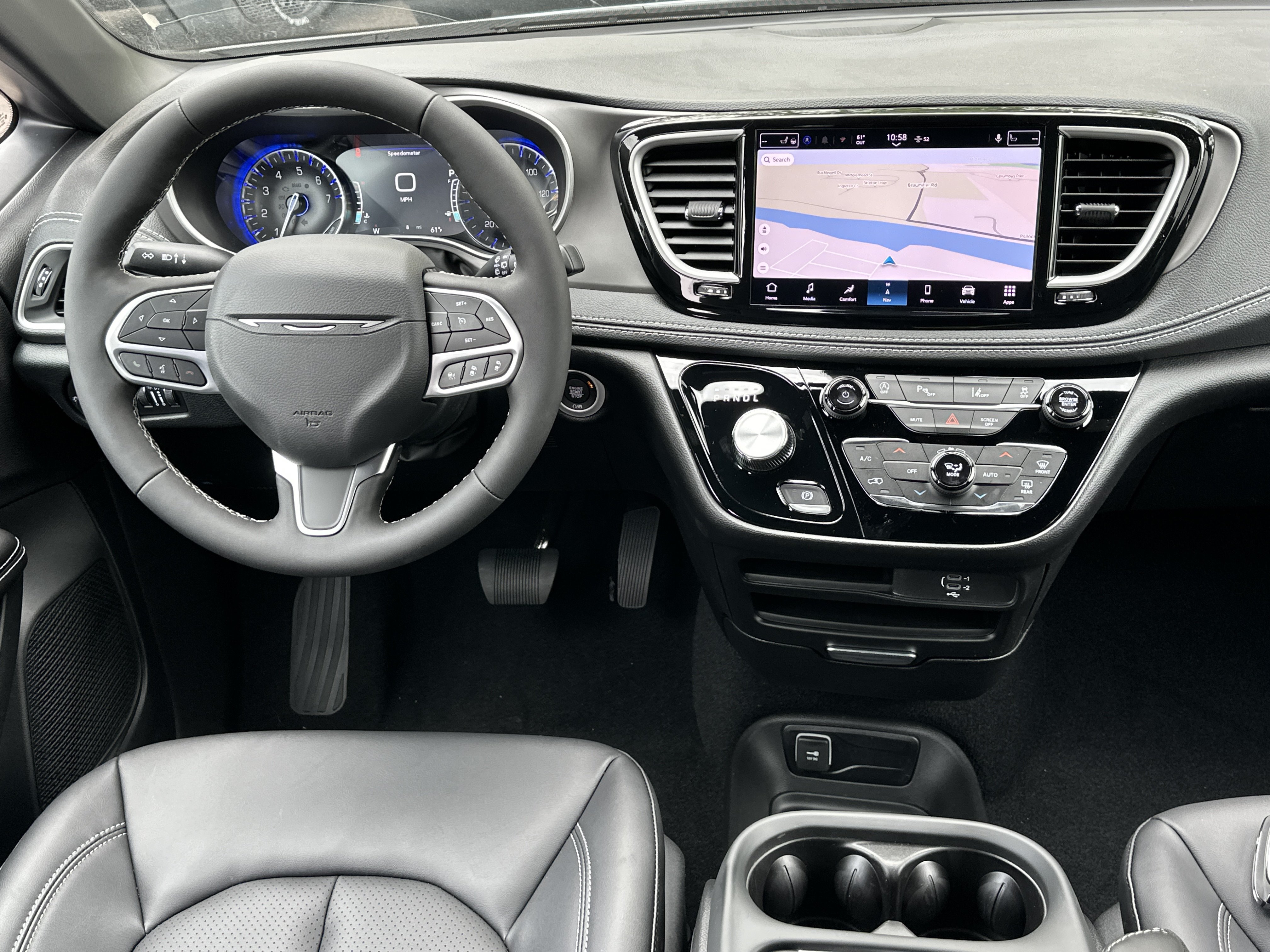 New 2027 Chrysler Pacifica Select w/ Family Tech Group FWD image 32