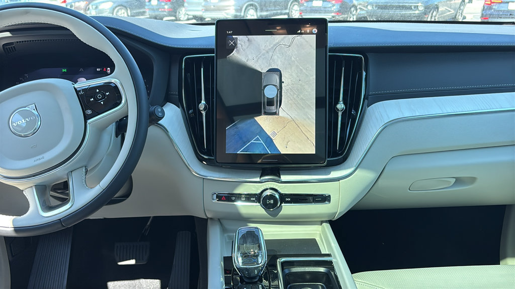 New 2027 Volvo XC60 B5 Ultra AWD/4WD image 6