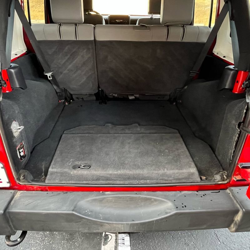 Used 2010 Jeep Wrangler Unlimited Sport w/ PWR Convenience Group image 15