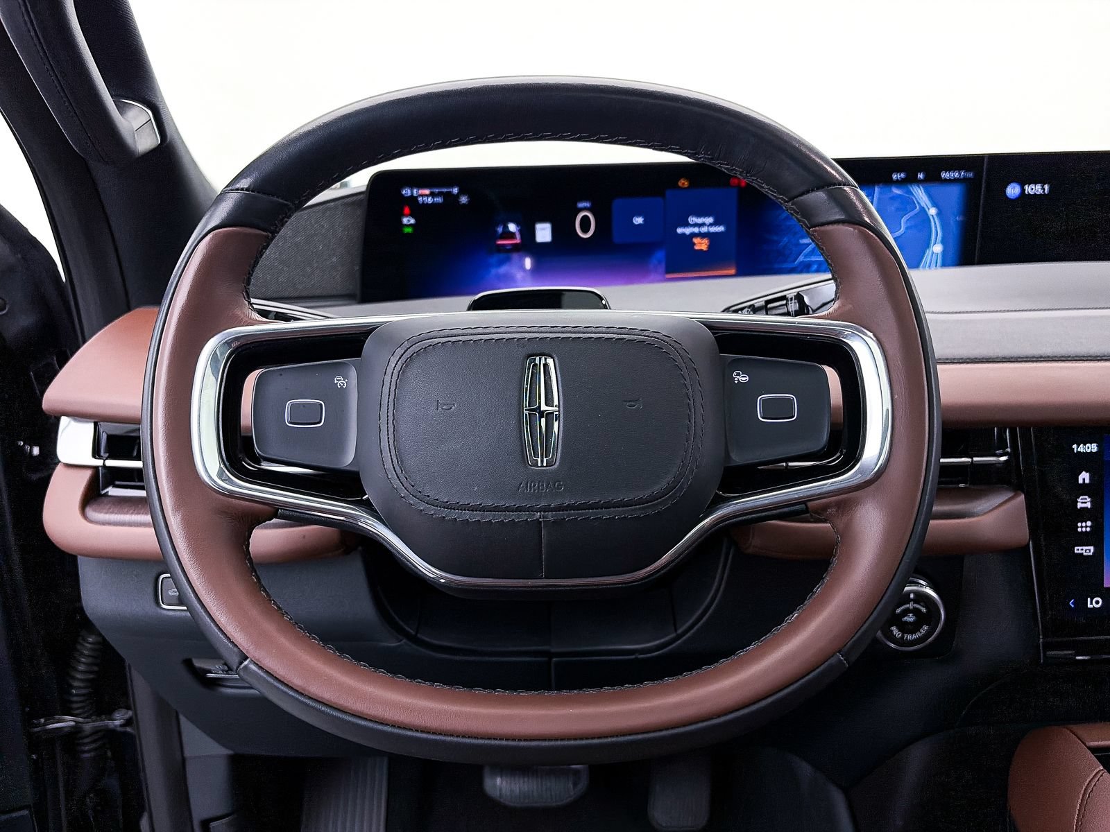 Used 2025 Lincoln Navigator Reserve AWD/4WD image 37