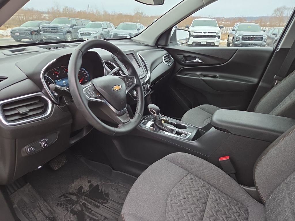 Certified 2024 Chevrolet Equinox LT w/ LPO, Floor Liner Package image 10