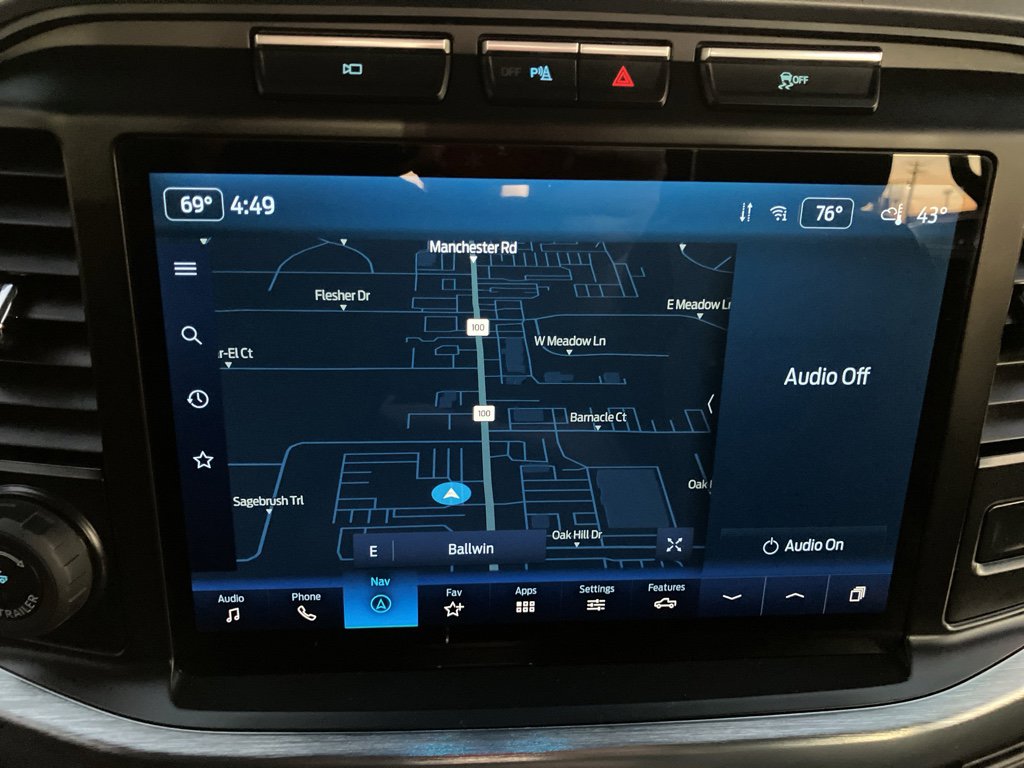 Used 2023 Ford F150 Lariat w/ Max Trailer Tow Package image 21