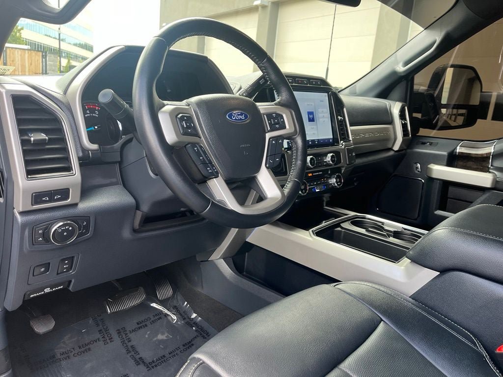 Used 2022 Ford F350 Lariat w/ Lariat Ultimate Package AWD/4WD image 24