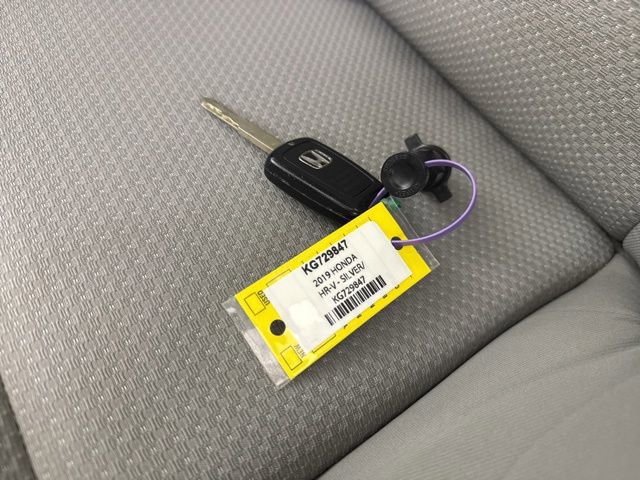 Used 2019 Honda HR-V LX image 27