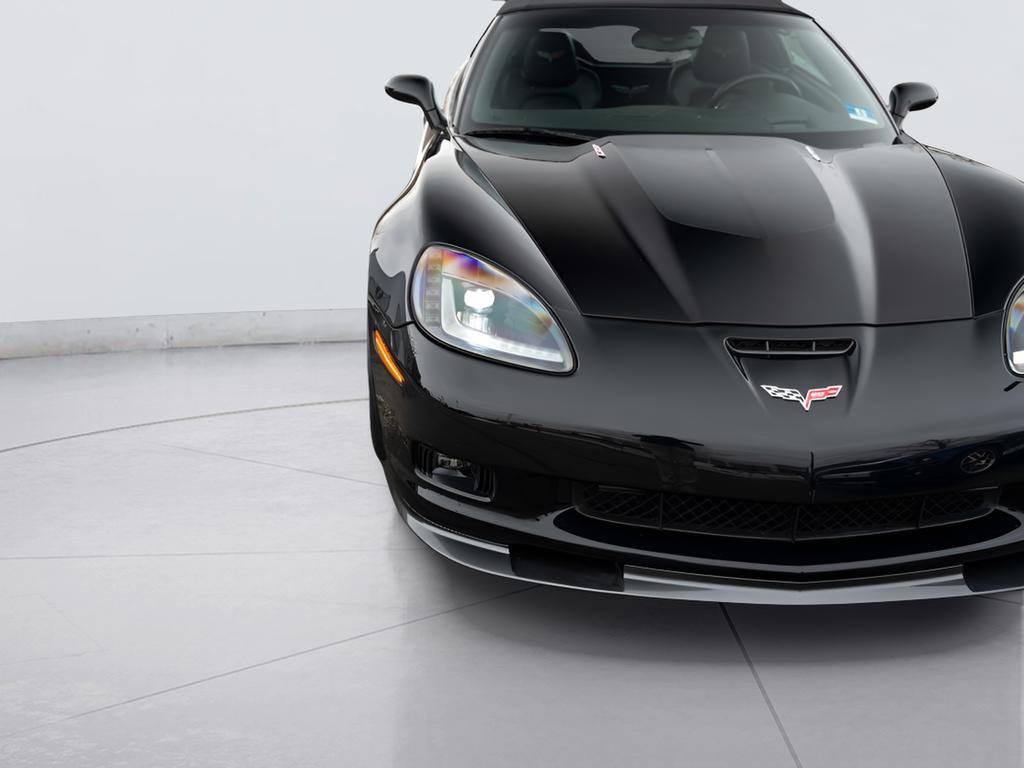 Used 2013 Chevrolet Corvette 427 w/ 1SB Preferred Equipment Group image 17