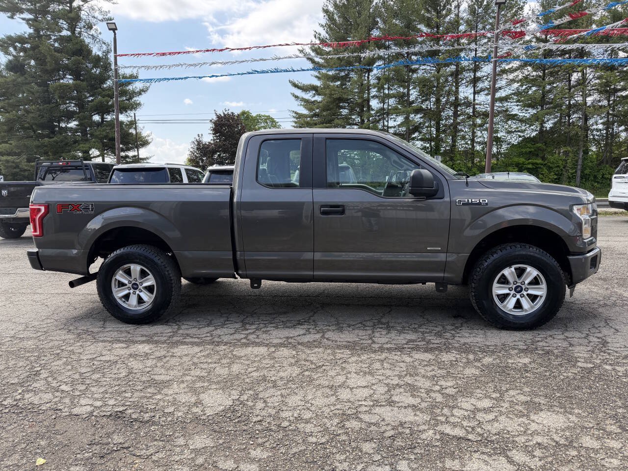 Used 2015 Ford F150 XL w/ Equipment Group 101A Mid AWD/4WD image 4