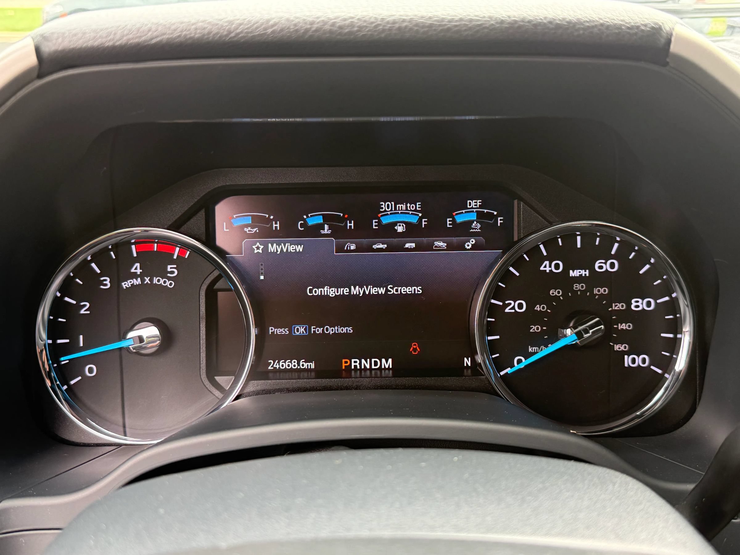Used 2022 Ford F250 Lariat w/ Lariat Ultimate Package AWD/4WD image 16