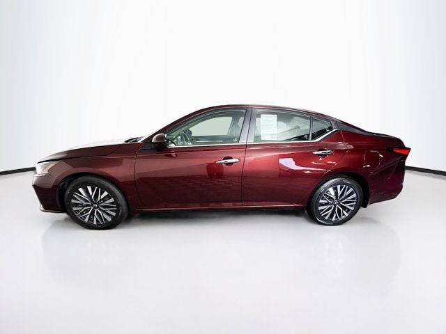 Certified 2023 Nissan Altima 2.5 SV AWD/4WD image 8