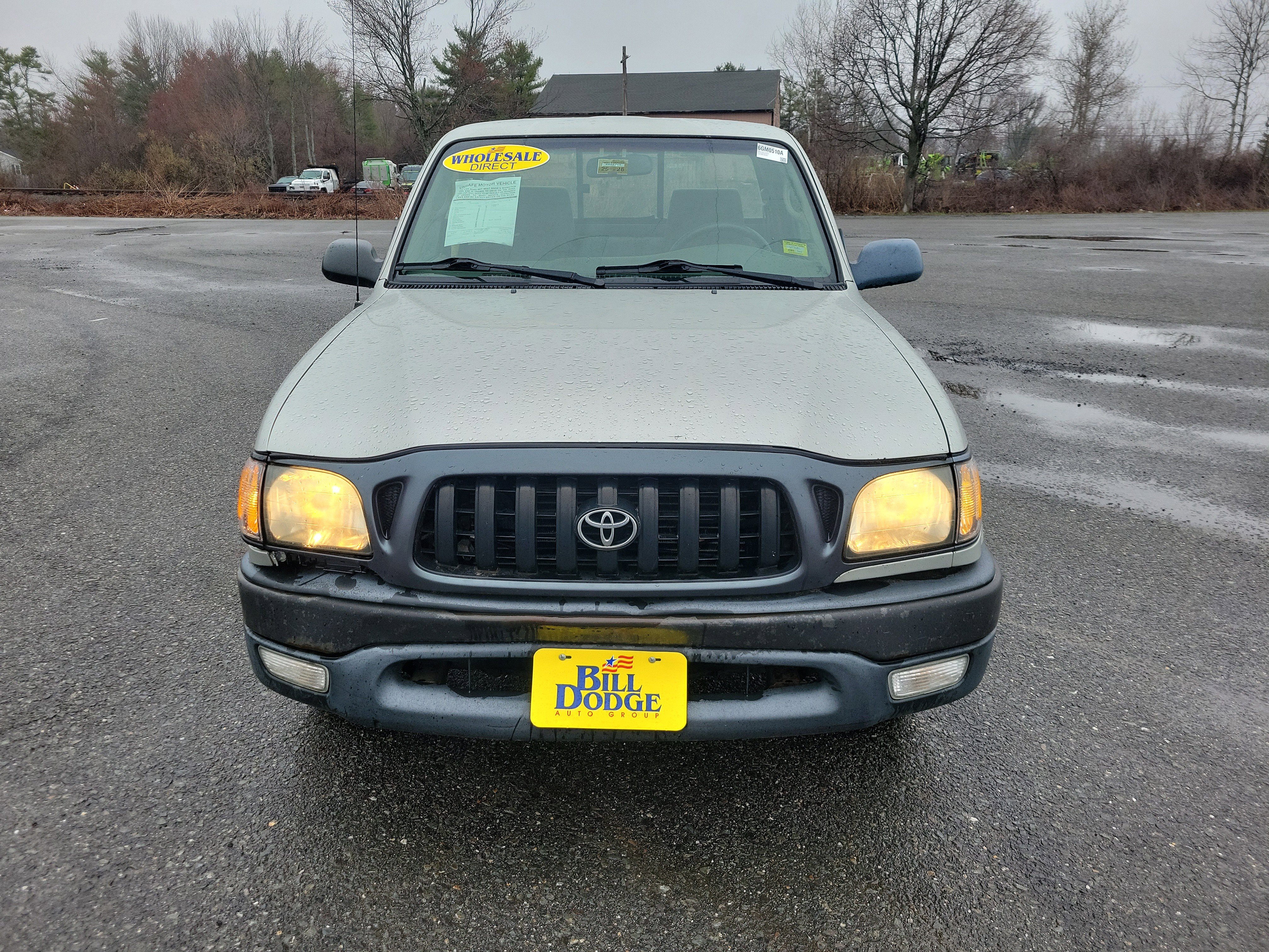 Used 2004 Toyota Tacoma 2WD Regular Cab image 2
