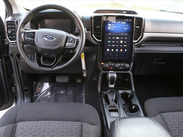 Used 2024 Ford Ranger XLT w/ Technology Package image 16
