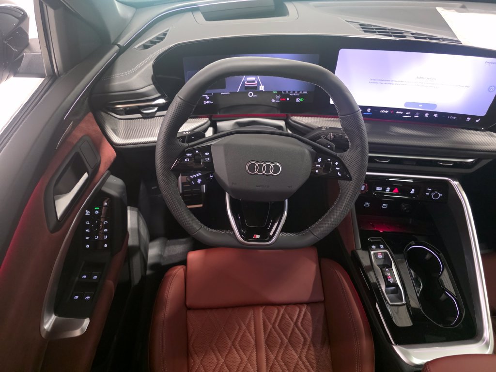 New 2026 Audi SQ5 Premium Plus AWD/4WD image 17