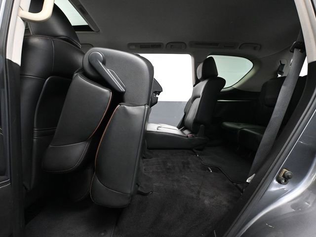 Used 2019 Nissan Armada SL w/ Premium Package image 39