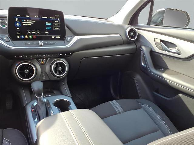 Used 2024 Chevrolet Blazer LT w/ Convenience Package image 9