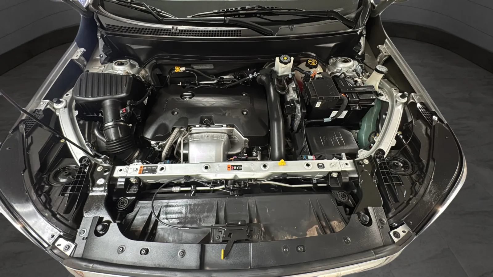 Used 2018 GMC Terrain SLT w/ Preferred Package FWD image 27