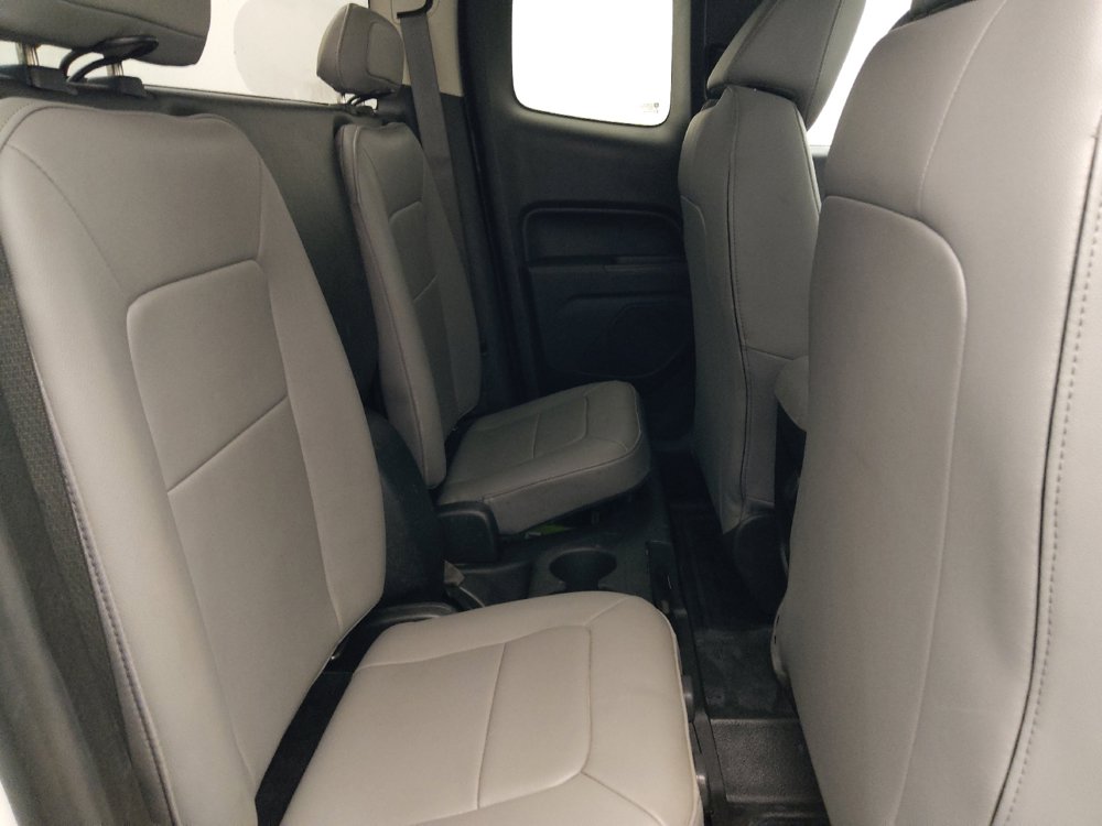 Used 2019 Chevrolet Colorado W/T w/ WT Convenience Package AWD/4WD image 19