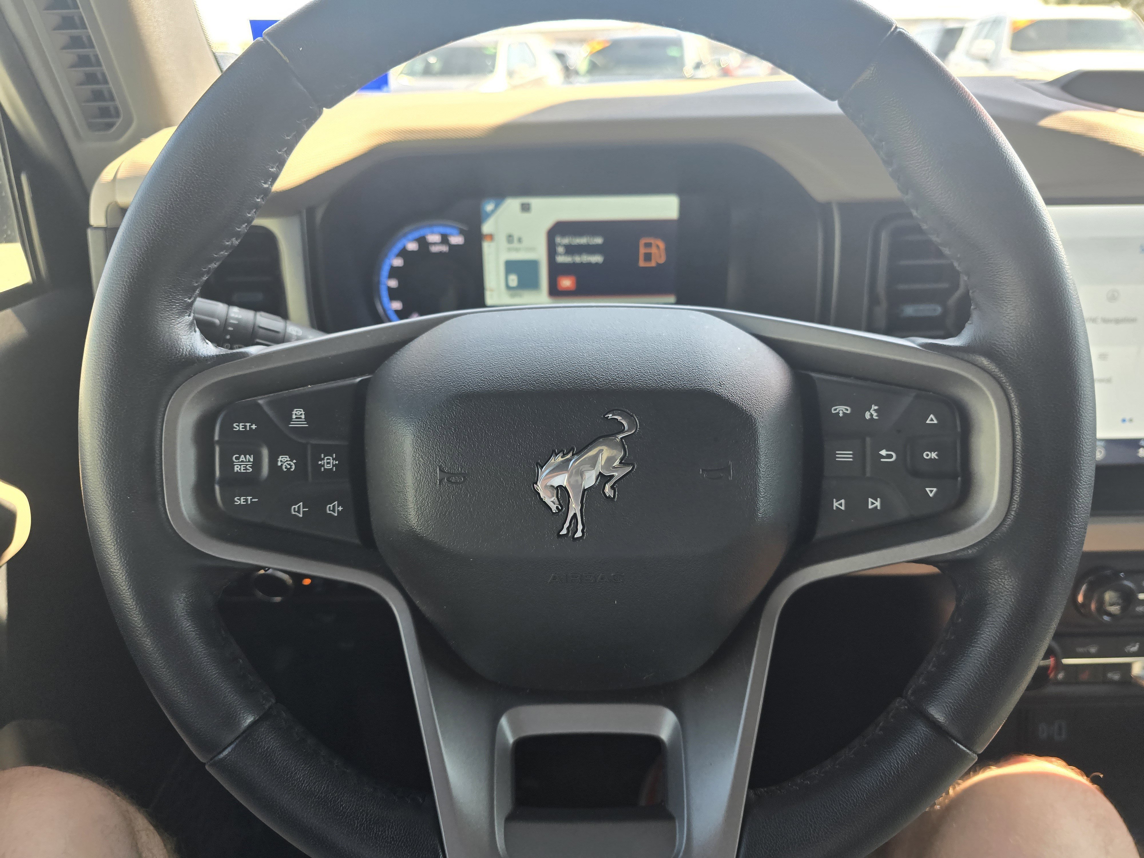 Used 2023 Ford Bronco Wildtrak image 13