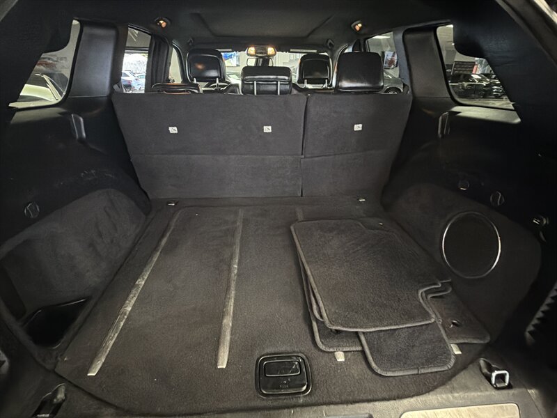 Used 2015 Jeep Grand Cherokee High Altitude RWD image 11